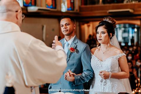 Casamento, paroquia santissima trindade, noiva com madrinha, casamento em sp, virei noiva, como organizar um casamento, espaços para casamento, fotógrafos para casamento, casamento no campo, casamento no por do sol, raphael oliveira fotografia'