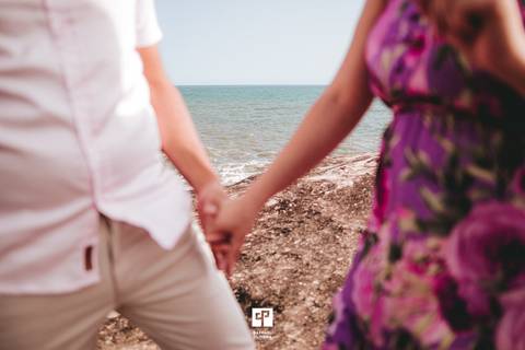 Ensaio pre-wedding na praia, ensaio pre wedding, ensaio de casal, ensaoi pre casamento, fotos espontâneas, ideias de pose para ensaio, ensaio fotografico, fotografo de casamento, casamento, noiva, vestido de noiva, raphael oliveira fotografia.'