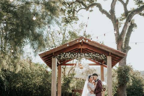 Casamento no campo, casa acoty, casamento por do sol, fotografo de casamento, ideias de casamento, fotografo de casamento, wedding, vestido de noiva, sapato de noiva, raphael oliveira fotografia, inspiração para casamento.'
