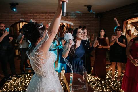Casamento no campo, casa acoty, casamento por do sol, fotografo de casamento, ideias de casamento, fotografo de casamento, wedding, vestido de noiva, sapato de noiva, raphael oliveira fotografia, inspiração para casamento.'