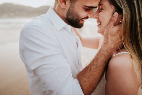 Ensaio pre wedding no guaruja, ensiao na praia, pre-wedding na praia, ensaio fotografico, noiva, noivo, casamento, fotografo de casamento, vestido de noiva, onde fazer ensaio pre wedding, ideias para pre wedding, raphael oliveira fotografia'