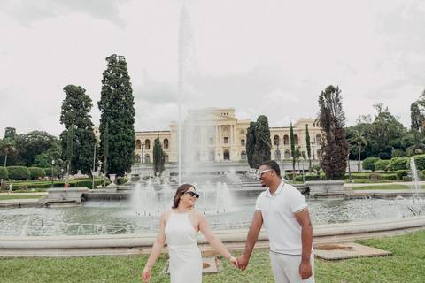 Pre-Wedding museu do ipiranga, ensaio de casal, pre-wedding, Museu do ipiranga, fotografo de casamentos, inspiração para casamento, poses para pre-wedding, espaço para casamento, fotos de pre-wedding, locais pre-wedding, raphael oliveira fotografia'