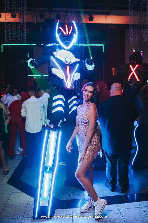 Ensaio de debutante, debutante, festa de 15 anos, festa de debutante, ensaio feminino, ensaio de 15 anos, decoração temática, bela e a fera, menina, 15 anos, making of de debutante, fotografo de debutante, raphael oliveira fotografia'