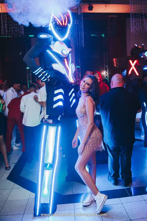 Ensaio de debutante, debutante, festa de 15 anos, festa de debutante, ensaio feminino, ensaio de 15 anos, decoração temática, bela e a fera, menina, 15 anos, making of de debutante, fotografo de debutante, raphael oliveira fotografia'