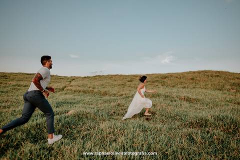 Morro do Capuava, pre casamento capuava, ensaio de casal, fotografo de casamento, pre-wedding, ensaio fotografico na montanha, pre-wedding na montanha, noiva, noivo, ideias para foto de casal, blog de noiva, raphael oliveira fotografia '