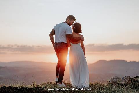 Morro do Capuava, pre casamento capuava, ensaio de casal, fotografo de casamento, pre-wedding, ensaio fotografico na montanha, pre-wedding na montanha, noiva, noivo, ideias para foto de casal, blog de noiva, raphael oliveira fotografia '