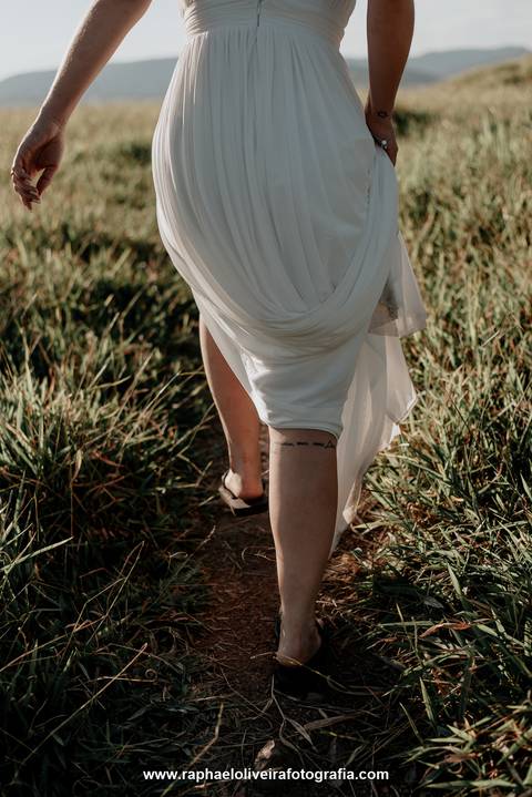 Morro do Capuava, pre casamento capuava, ensaio de casal, fotografo de casamento, pre-wedding, ensaio fotografico na montanha, pre-wedding na montanha, noiva, noivo, ideias para foto de casal, blog de noiva, raphael oliveira fotografia '