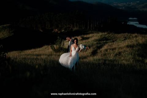 Morro do Capuava, pre casamento capuava, ensaio de casal, fotografo de casamento, pre-wedding, ensaio fotografico na montanha, pre-wedding na montanha, noiva, noivo, ideias para foto de casal, blog de noiva, raphael oliveira fotografia '