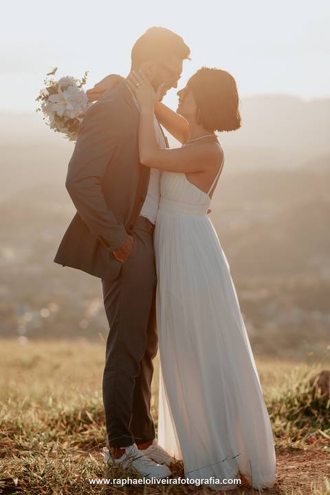 Morro do Capuava, pre casamento capuava, ensaio de casal, fotografo de casamento, pre-wedding, ensaio fotografico na montanha, pre-wedding na montanha, noiva, noivo, ideias para foto de casal, blog de noiva, raphael oliveira fotografia '