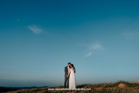 Morro do Capuava, pre casamento capuava, ensaio de casal, fotografo de casamento, pre-wedding, ensaio fotografico na montanha, pre-wedding na montanha, noiva, noivo, ideias para foto de casal, blog de noiva, raphael oliveira fotografia '