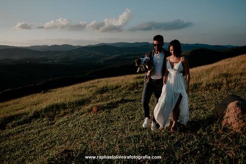 Morro do Capuava, pre casamento capuava, ensaio de casal, fotografo de casamento, pre-wedding, ensaio fotografico na montanha, pre-wedding na montanha, noiva, noivo, ideias para foto de casal, blog de noiva, raphael oliveira fotografia '