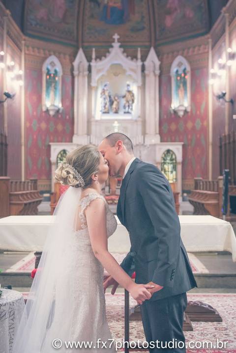 beijo noivos igreja matriz jundiai'