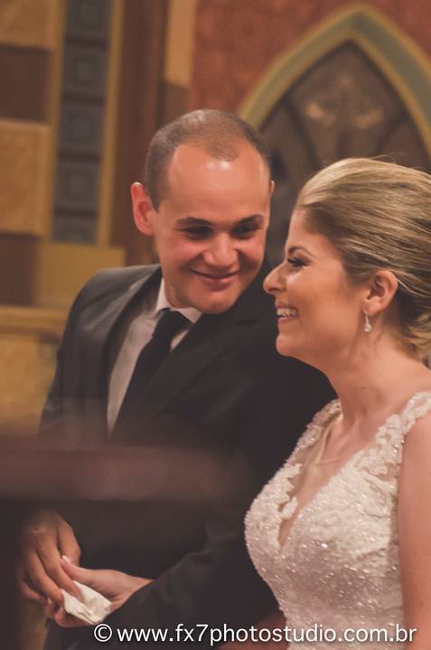 noivo brincando com a noiva chorona'