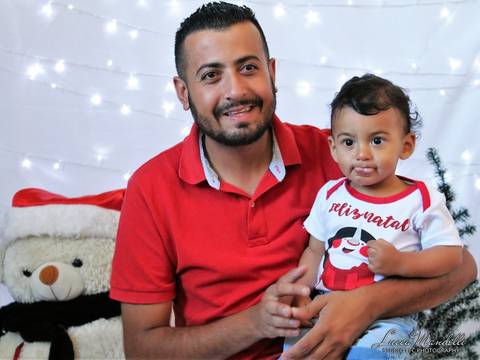Ensaio-fotografico-externo-tematico-familia-de-de-natal-caieiras-sao-paulo'