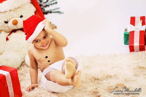 Ensaio-fotografico-externo-tematico-familia-de-de-natal-caieiras-sao-paulo'
