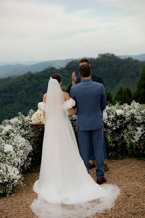 casamento Casa de Pietra, casamento intimista Vila Toscana, arquitetura italiana casamento, fotos casamento Natália e Lucas, fotografia de casamento São Paulo, casamento rústico e elegante, casamento na Casa de Pietra.'