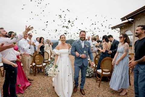 casamento Casa de Pietra, casamento intimista Vila Toscana, arquitetura italiana casamento, fotos casamento Natália e Lucas, fotografia de casamento São Paulo, casamento rústico e elegante, casamento na Casa de Pietra.'