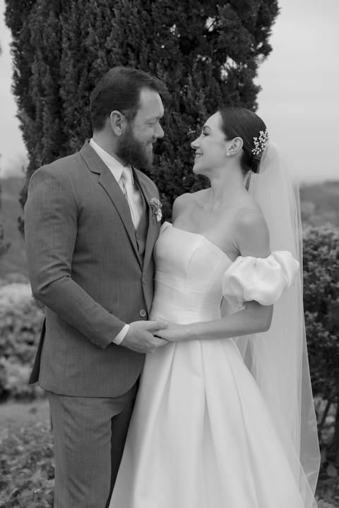 casamento Casa de Pietra, casamento intimista Vila Toscana, arquitetura italiana casamento, fotos casamento Natália e Lucas, fotografia de casamento São Paulo, casamento rústico e elegante, casamento na Casa de Pietra.'