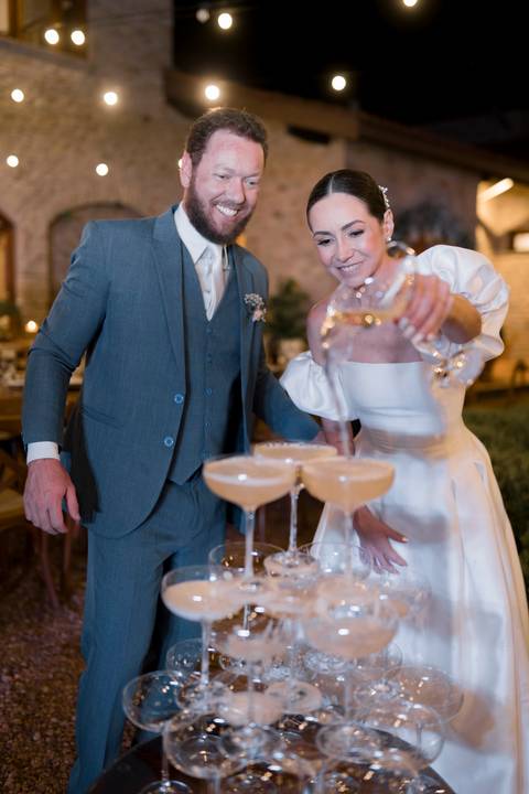 casamento Casa de Pietra, casamento intimista Vila Toscana, arquitetura italiana casamento, fotos casamento Natália e Lucas, fotografia de casamento São Paulo, casamento rústico e elegante, casamento na Casa de Pietra.'