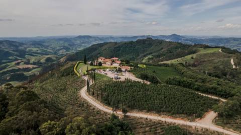 casamento Casa de Pietra, casamento intimista Vila Toscana, arquitetura italiana casamento, fotos casamento Natália e Lucas, fotografia de casamento São Paulo, casamento rústico e elegante, casamento na Casa de Pietra.'