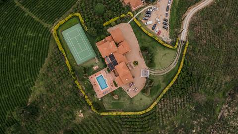 casamento Casa de Pietra, casamento intimista Vila Toscana, arquitetura italiana casamento, fotos casamento Natália e Lucas, fotografia de casamento São Paulo, casamento rústico e elegante, casamento na Casa de Pietra.'