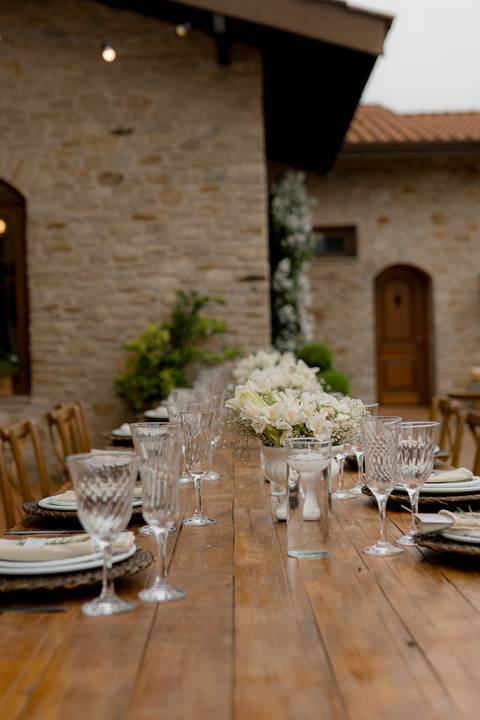 casamento Casa de Pietra, casamento intimista Vila Toscana, arquitetura italiana casamento, fotos casamento Natália e Lucas, fotografia de casamento São Paulo, casamento rústico e elegante, casamento na Casa de Pietra.'