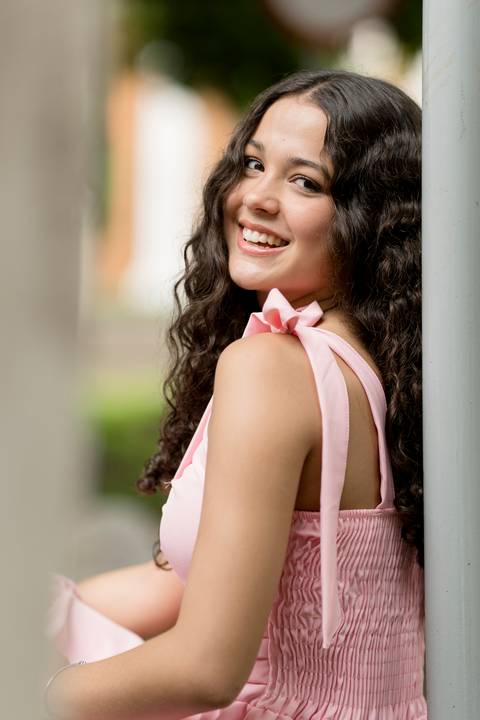 Um ensaio de 15 anos leve pode ser delicado, espontâneo e cheio de naturalidade. '