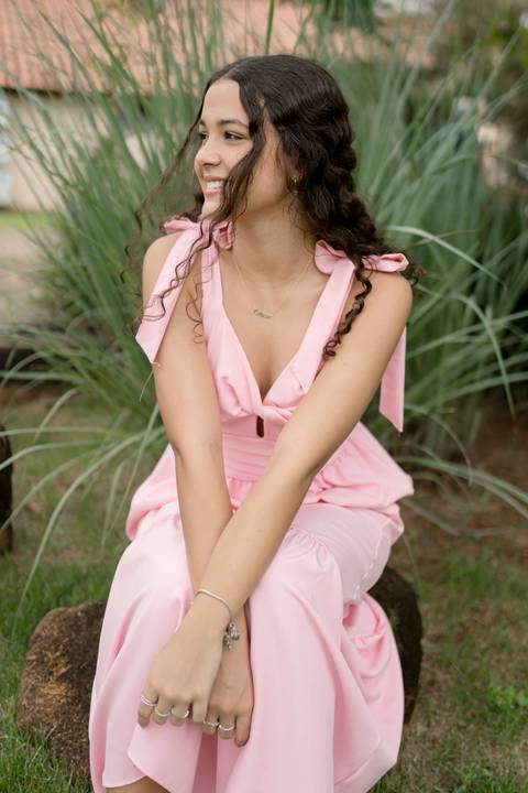 Um ensaio de 15 anos leve pode ser delicado, espontâneo e cheio de naturalidade. '