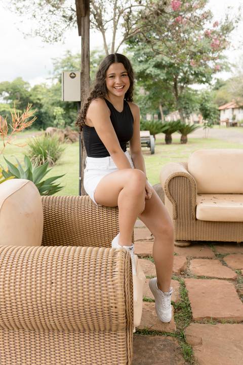 Um ensaio de 15 anos leve pode ser delicado, espontâneo e cheio de naturalidade. '