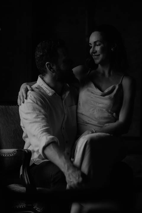 ensaio pré-wedding Casa di Pietra, ensaio pré-wedding Vila Toscana, fotos de casal na Casa di Pietra, ensaio pré-wedding estilo toscano, melhor local para ensaio pré-wedding.'