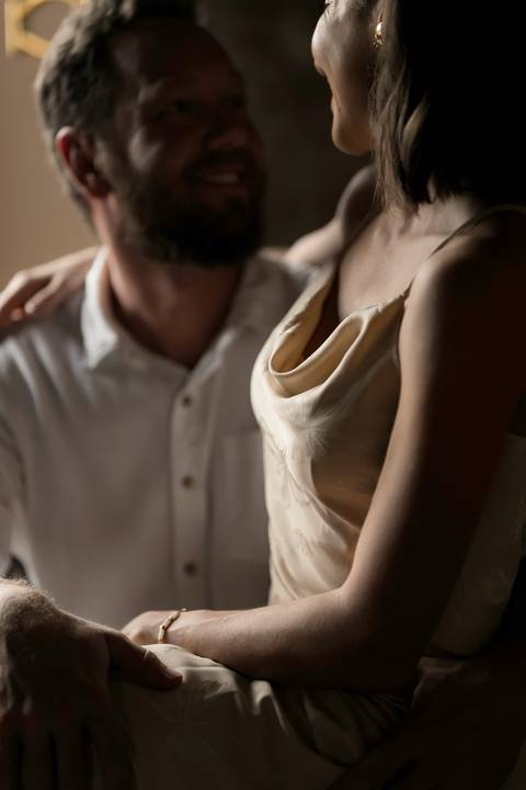 ensaio pré-wedding Casa di Pietra, ensaio pré-wedding Vila Toscana, fotos de casal na Casa di Pietra, ensaio pré-wedding estilo toscano, melhor local para ensaio pré-wedding.'