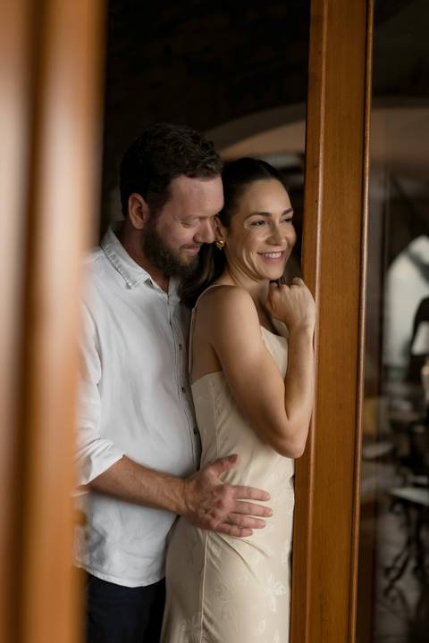 ensaio pré-wedding Casa di Pietra, ensaio pré-wedding Vila Toscana, fotos de casal na Casa di Pietra, ensaio pré-wedding estilo toscano, melhor local para ensaio pré-wedding.'