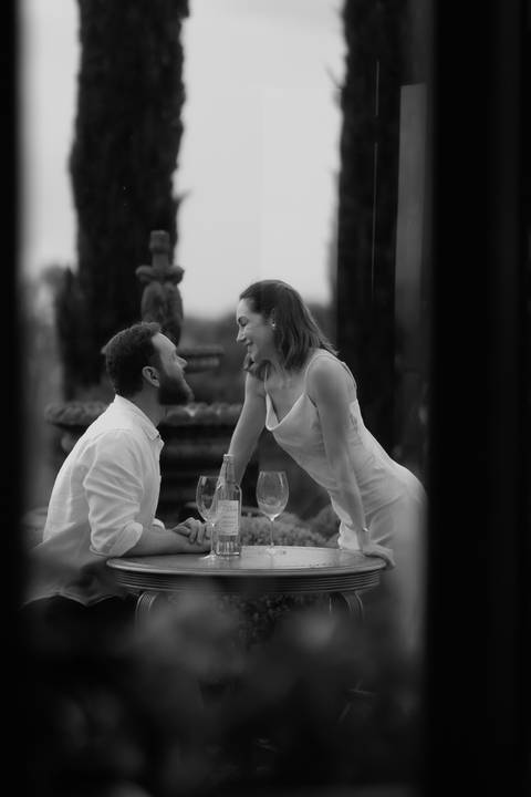 ensaio pré-wedding Casa di Pietra, ensaio pré-wedding Vila Toscana, fotos de casal na Casa di Pietra, ensaio pré-wedding estilo toscano, melhor local para ensaio pré-wedding.'