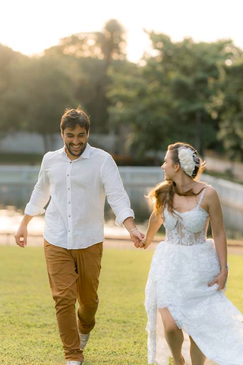 Fotografia de pre wedding no por do sol'