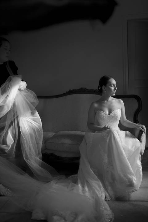 memória. A Fazenda A Querência, com sua arquitetura histórica e natureza exuberante, foi palco de um casamento emocio'