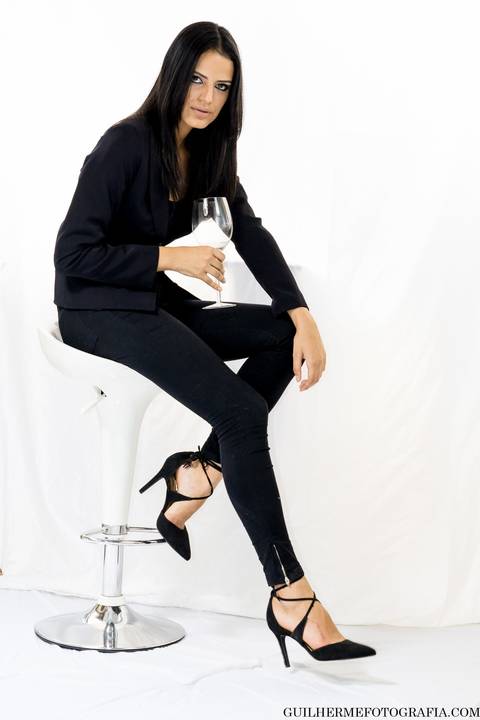 ensaio feminino artístico adulto em estúdio Belo Horizonte'