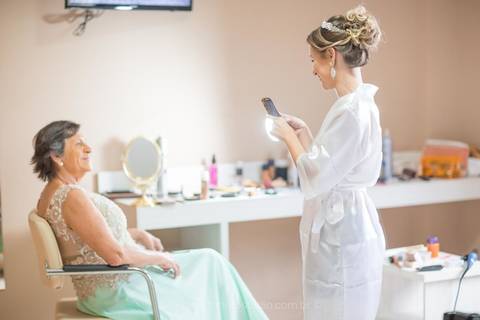 Making Of do dia da noiva, com a mãe e madrinhas no hotel Patropi em Casimiro de Abreu / RJ'