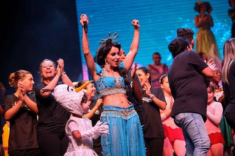 Espetáculo de dança e Ballet Âmbar Celebration 20 anos. 20 anos de espetáculos da escola de dança Âmbar em Macaé RJ - Fotos de Palco Cezar Fernandes'