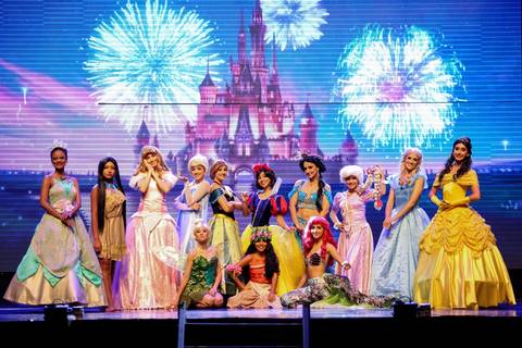 Espetáculo de dança e Ballet Âmbar Celebration 20 anos. 20 anos de espetáculos da escola de dança Âmbar em Macaé RJ - Fotos de Palco Cezar Fernandes'