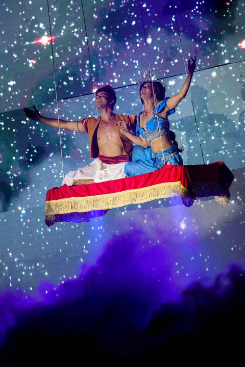 Espetáculo de dança e Ballet Âmbar Celebration 20 anos. 20 anos de espetáculos da escola de dança Âmbar em Macaé RJ - Fotos de Palco Cezar Fernandes'