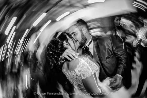 Pista de Dança em casamento na casa de festas Deck du Peres em Macaé RJ'