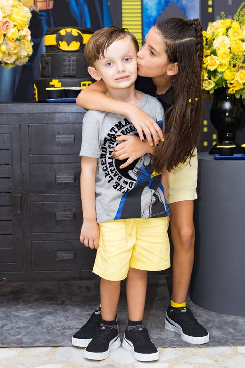 Aniversário Bernardo 4 anos - Decoração Batman'