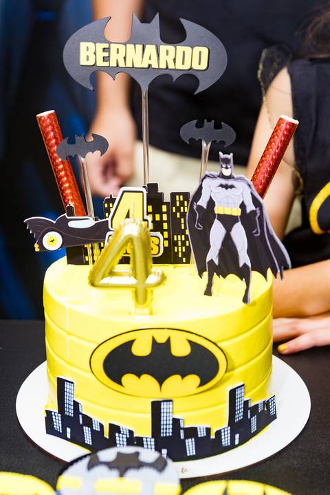 Aniversário Bernardo 4 anos - Decoração Batman'