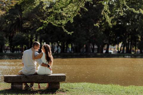 Ensaio pré casamento externo wedding no parque da Redenção e Santuário mãe de Deus Suelen e Thiago por Kevin Medeiros fotógrafo canoas e porto alegre RS'