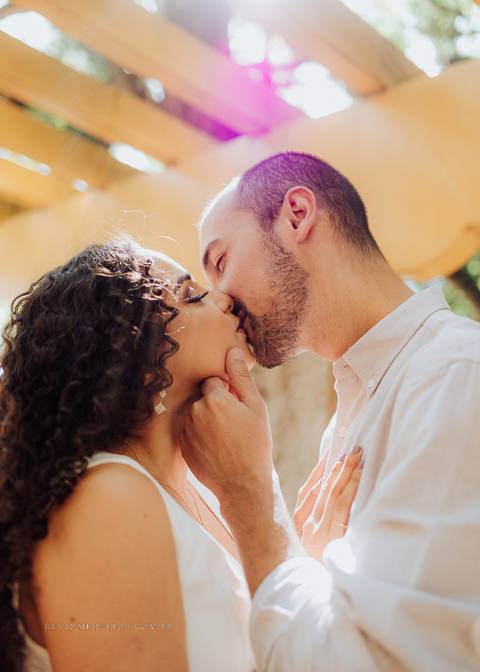 Ensaio pré casamento externo wedding no parque da Redenção e Santuário mãe de Deus Suelen e Thiago por Kevin Medeiros fotógrafo canoas e porto alegre RS'