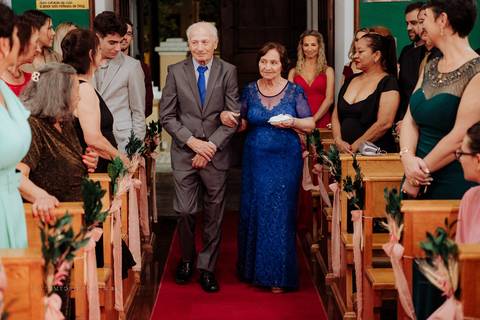 Cerimônia de casamento wedding na Capela Nosso Senhor do Bomfim suelen e thiago por kevin medeiros fotógrafo em porto alegre, canoas e rs'