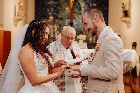 Cerimônia de casamento wedding na Capela Nosso Senhor do Bomfim suelen e thiago por kevin medeiros fotógrafo em porto alegre, canoas e rs'