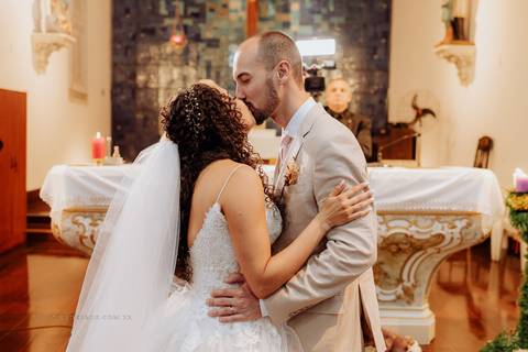Cerimônia de casamento wedding na Capela Nosso Senhor do Bomfim suelen e thiago por kevin medeiros fotógrafo em porto alegre, canoas e rs'