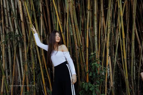 Ensaio debutante 15 anos Jullia realizado no jardim botânico em porto alegre por Kevin Medeiros fotógrafo canoas rs'