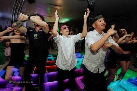 Festa recepção 15 anos debutante da Julia na AFAI por Kevin Medeiros fotógrafo canoas porto alegre rs'